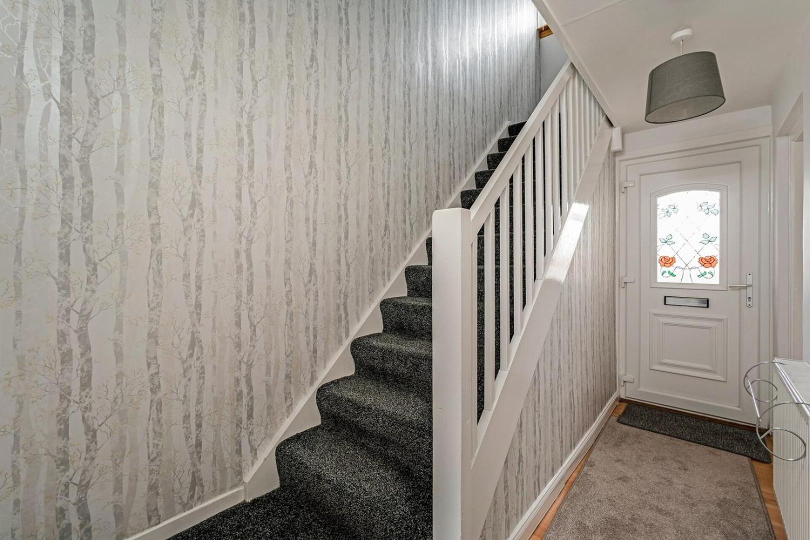 Centrally Situated 1 Bedroom House In 컴버널드 외부 사진